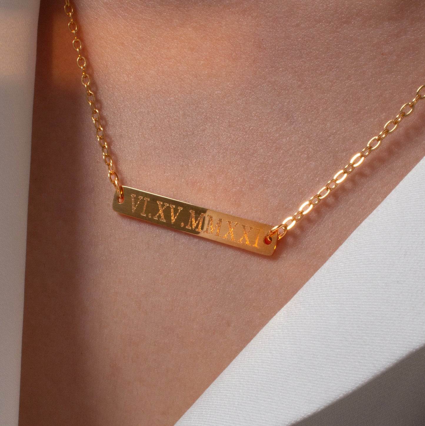 Engrave Roman Numerals Bar Necklace - Gold, Silver, Rose Gold Plated