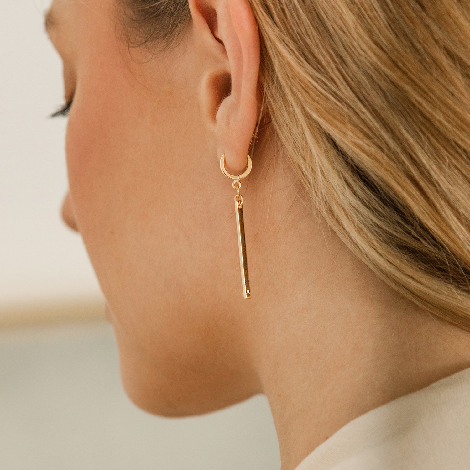 Buy Custom Minimalist Long Dangle Earrings - Elegant Jewelry at Petite Boutique